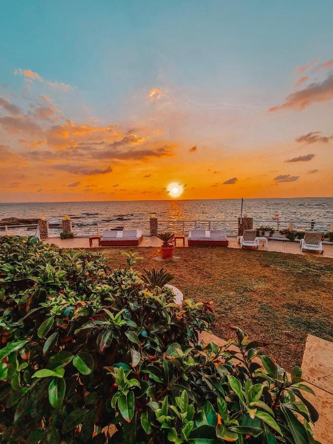Hotel Le Blanc Bleu à Byblos Extérieur photo