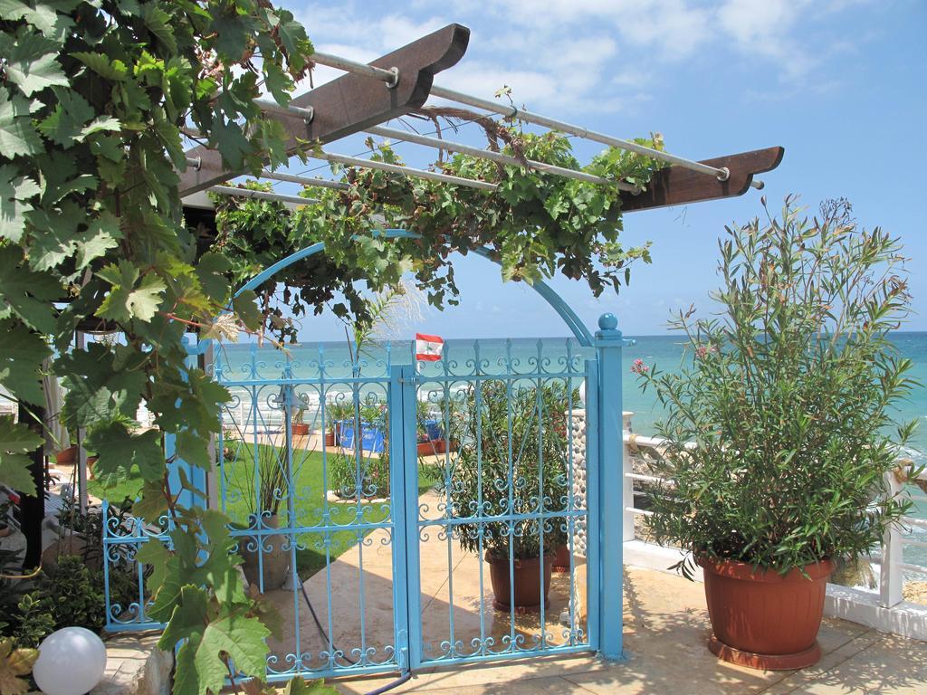 Hotel Le Blanc Bleu à Byblos Extérieur photo
