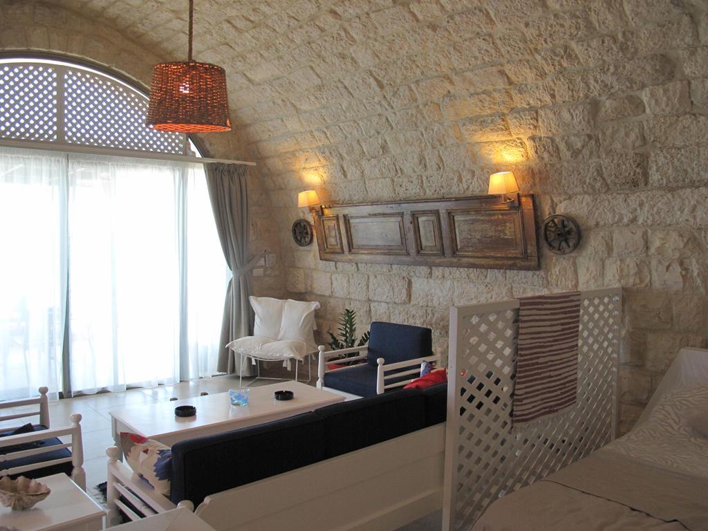Hotel Le Blanc Bleu à Byblos Extérieur photo