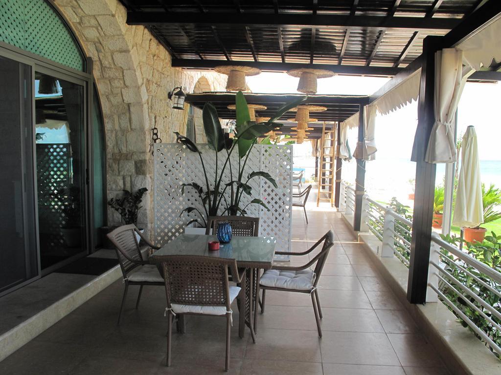 Hotel Le Blanc Bleu à Byblos Extérieur photo