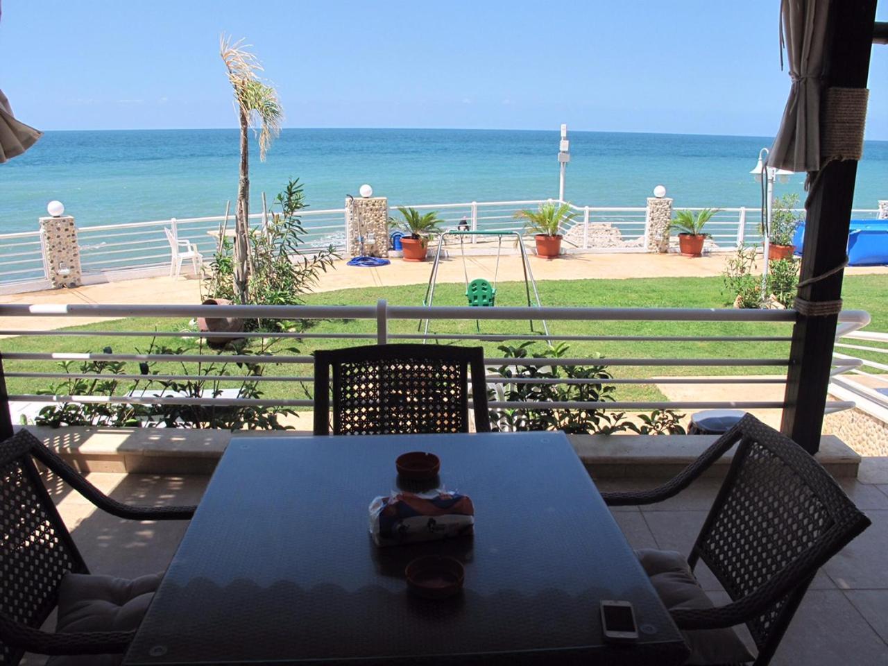 Hotel Le Blanc Bleu à Byblos Extérieur photo